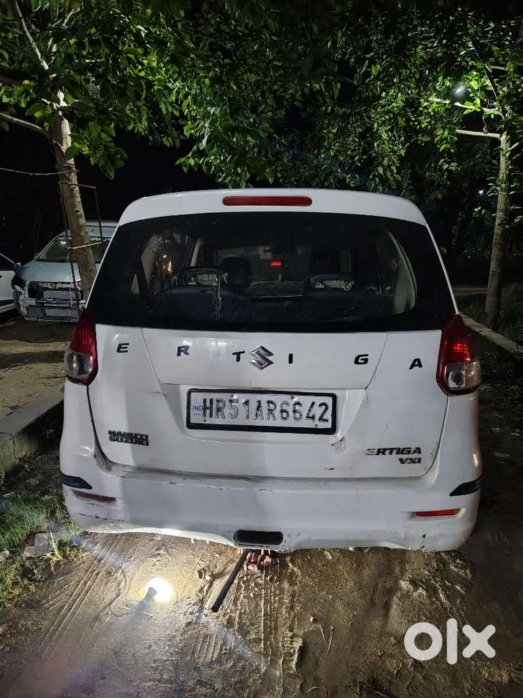 Ertiga Vxi Maruti 2012