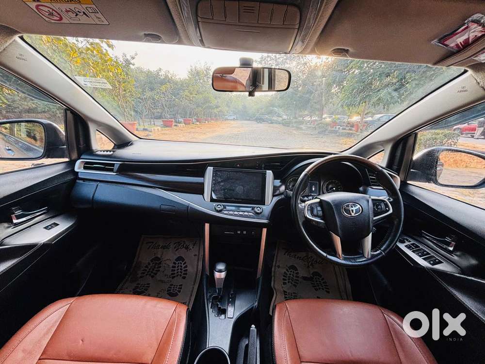 Toyota Innova Crysta