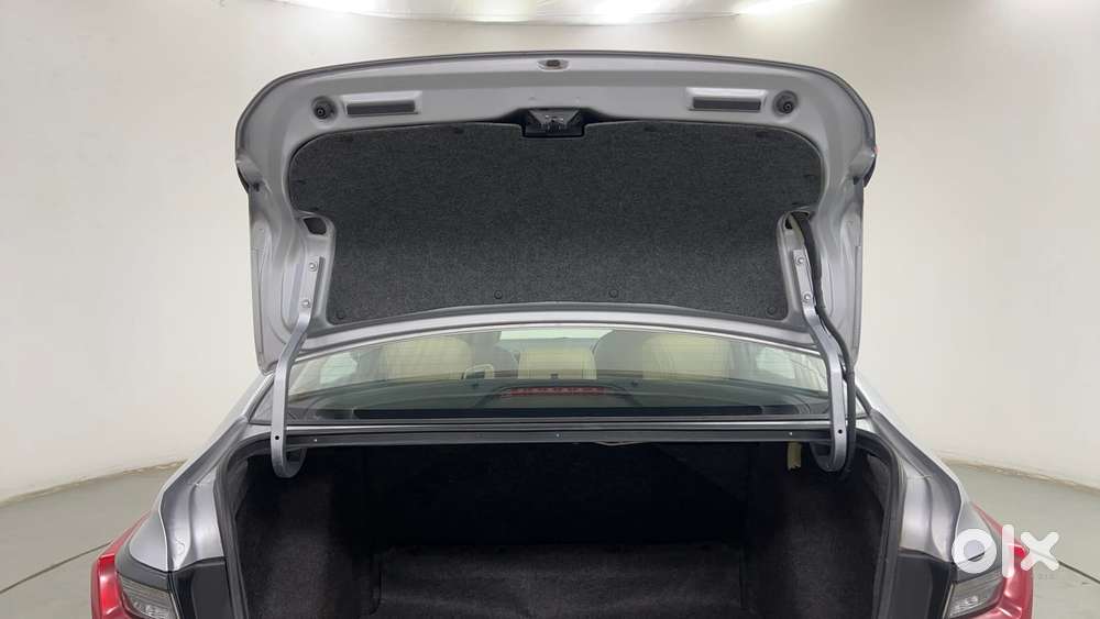Honda City 1.5 Zx Cvt I-vtec, 2022, Petrol