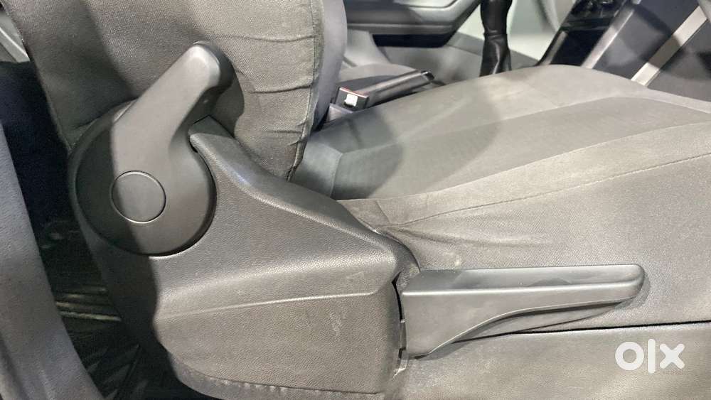 Skoda Kushaq 1.0 Tsi Active, 2022, Petrol