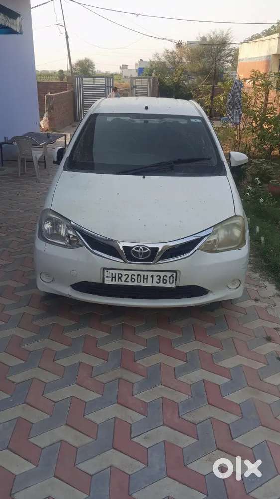 Eitios Car Gd 2012 Model