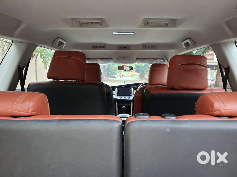 Toyota Innova Crysta [2020-ongoing] 2.7 Gx Mt 7 Str, 2023, Diesel