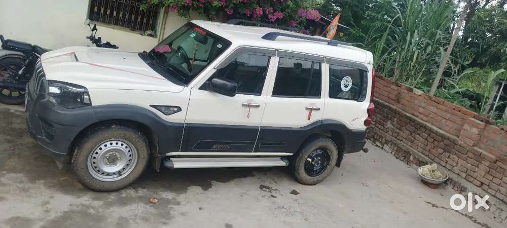 Mahindra Scorpio Classic 2023