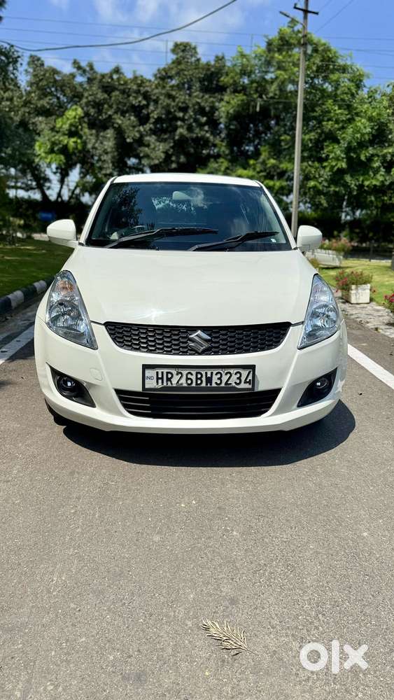 Maruti Suzuki Swift Lxi Optional-o, 2011, Petrol