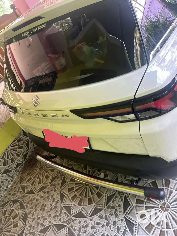 Maruti Suzuki Brezza 1.5 Lxi 2025