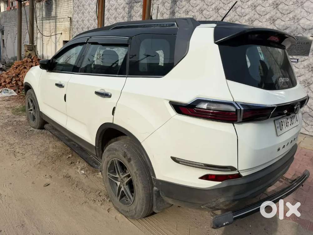 Tata Safari Sunroof Alloy Wheels 2022 December Mid