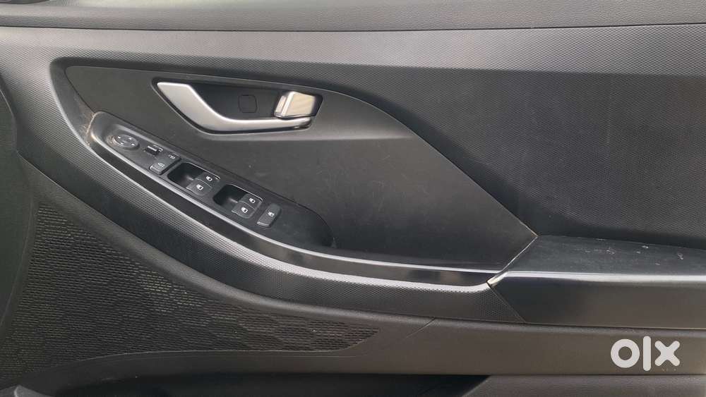 Hyundai Creta 1.5 S Plus Knight Petrol, 2023, Petrol