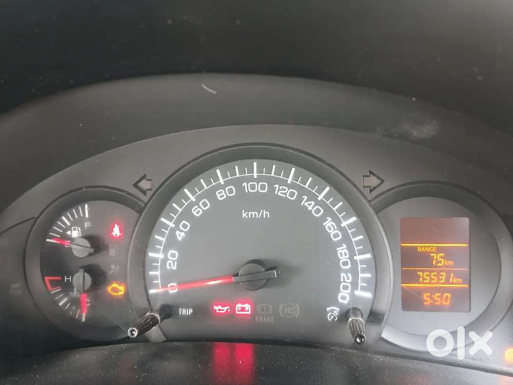 Maruti Suzuki Swift 2017 Petrol 75531 Km Driven