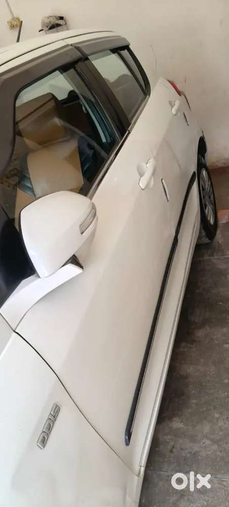 Maruti Suzuki Swift Vxi 2016
