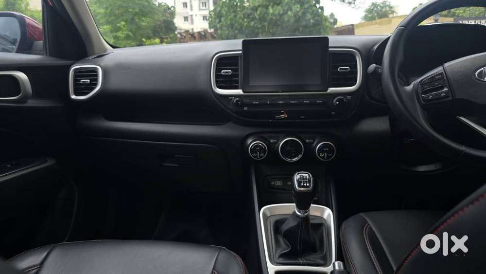 Hyundai Venue 1.0 Sx Turbo Imt, 2022, Petrol