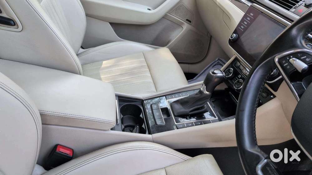Skoda Superb 2.0 L&k Tsi At, 2020, Petrol