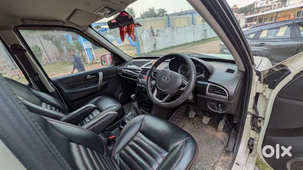 Tata Safari Storme 2018 Diesel 75500 Km Driven