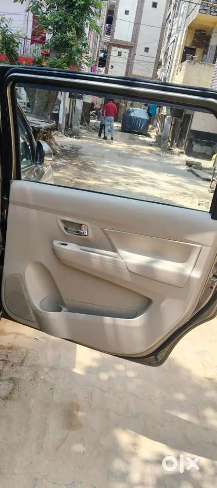 Maruti Suzuki Ertiga 2025 Cng & Hybrids 42094 Km Driven