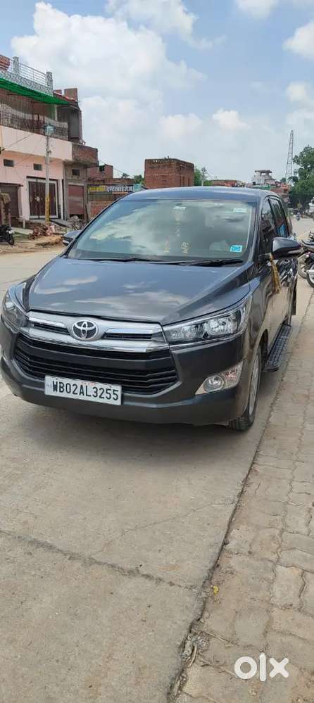 Toyota Innova Crysta 2017