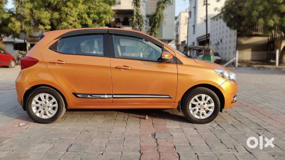 Tata Tiago 1.2 Revotron Xz Wo Alloy, 2018, Cng & Hybrids
