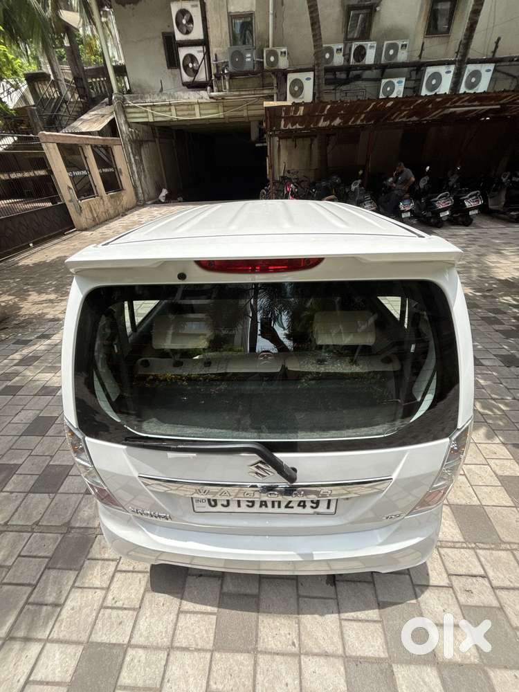 Maruti Suzuki Wagon R Stingray 1.0 Vxi Plus, 2017, Petrol
