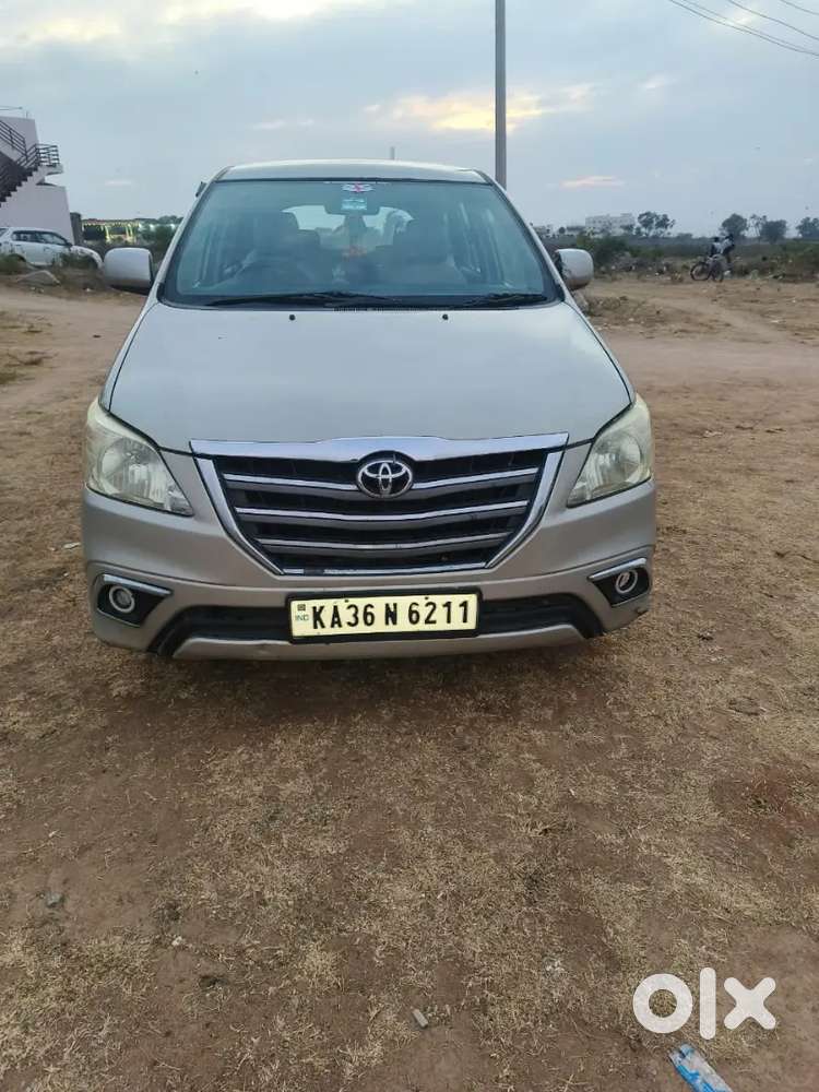 Toyota Innova 2016 Diesel Well Maintained