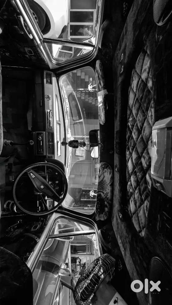 Ambassador Grand  2009 Single Owner