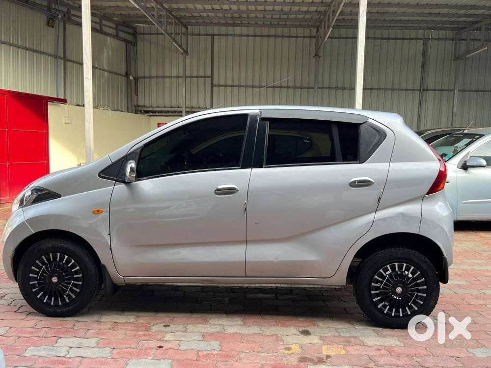 Datsun Redigo T Option, 2017, Petrol
