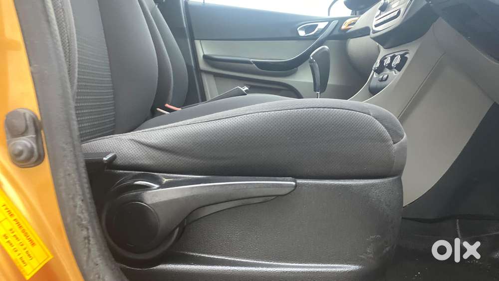 Tata Tiago 1.2 Revotron Xza, 2017, Petrol