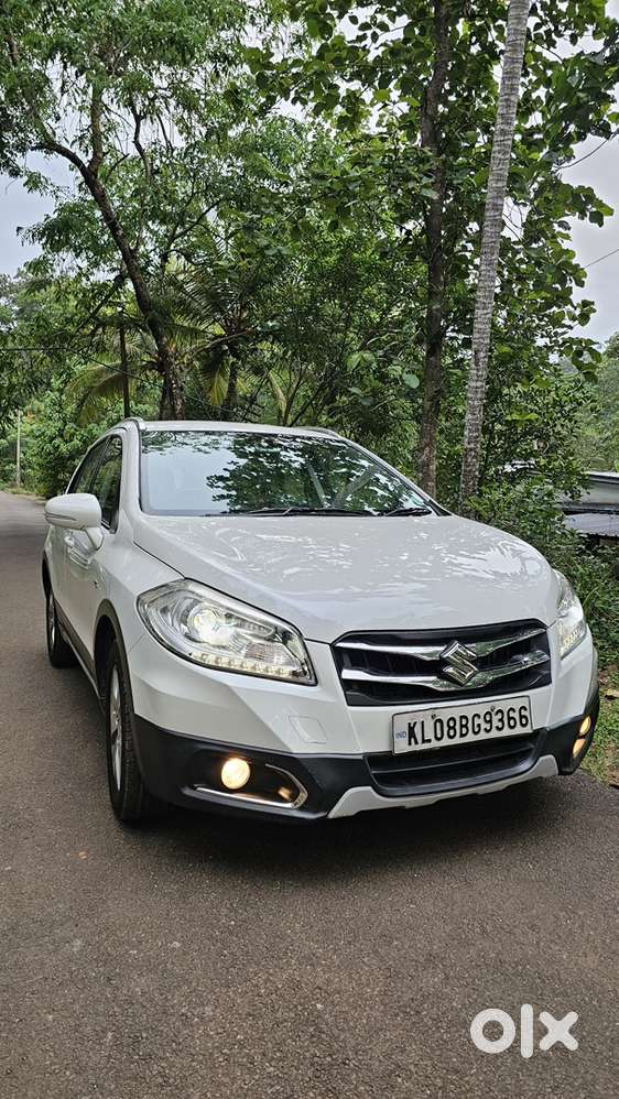 Maruti Suzuki S-cross 2015 Diesel 75000 Km Driven