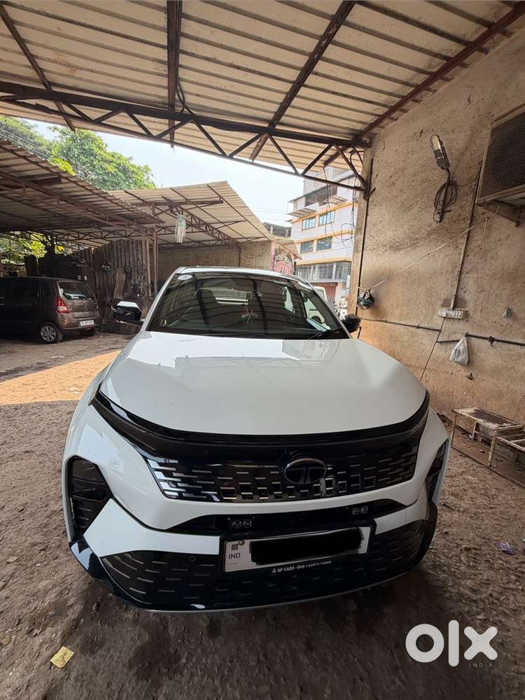Tata Curvv 2025 Well Maintained, Moon Roof, Voice Activated Commands