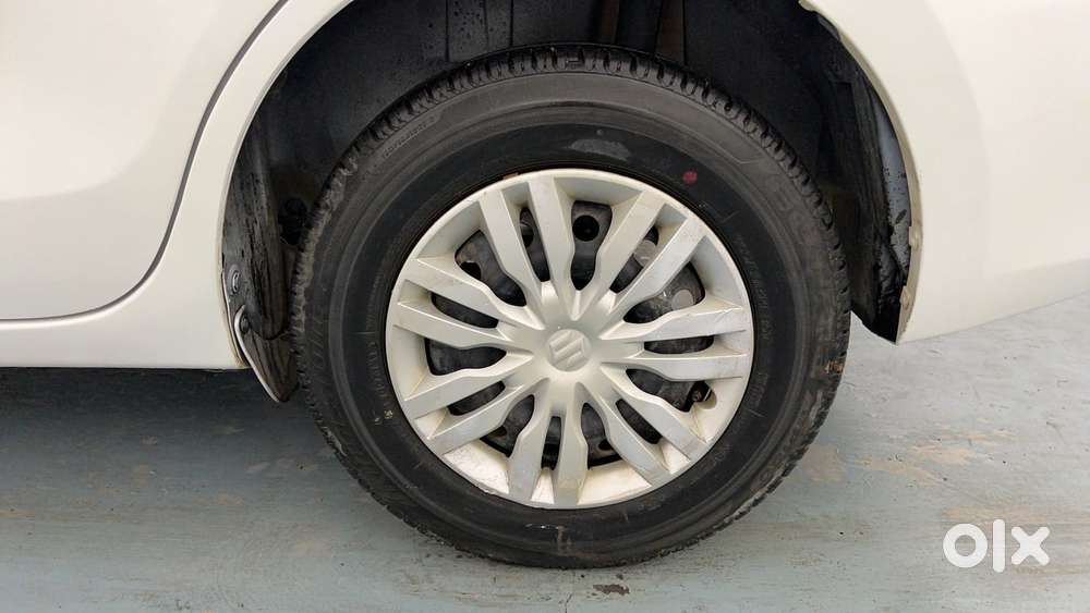 Maruti Suzuki Dzire 1.2 Vxi, 2018, Petrol