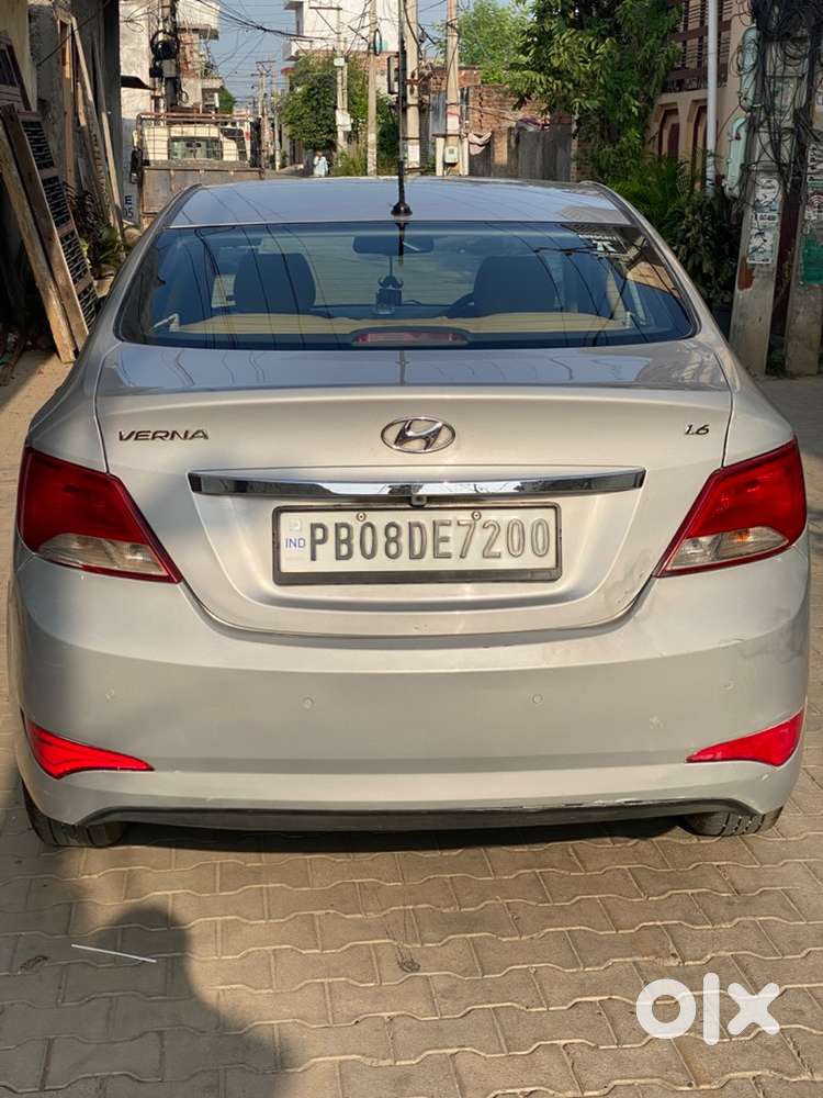 Hyundai Fluidic Verna 2015