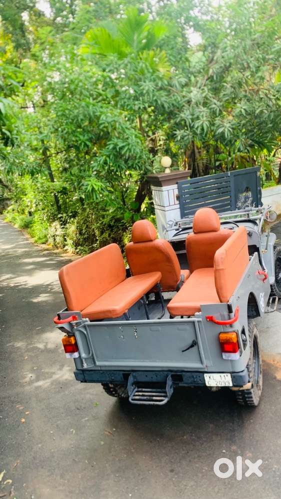 Mahindra Diesel Car 1994
