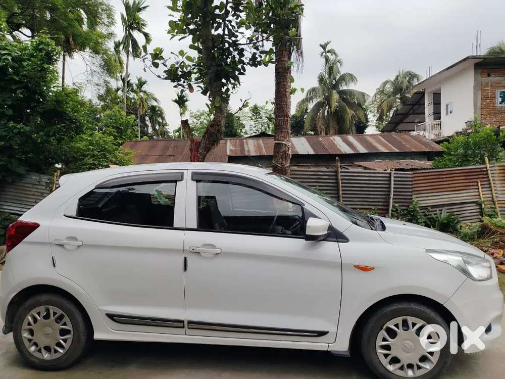 Ford Figo 1.2 Trend Petrol 2016