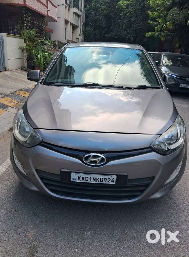 Hyundai I20 Sportz 1.2 Bs-iv, 2013, Petrol