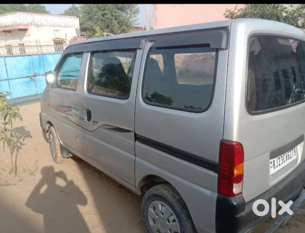 Maruti Suzuki Eeco 2011