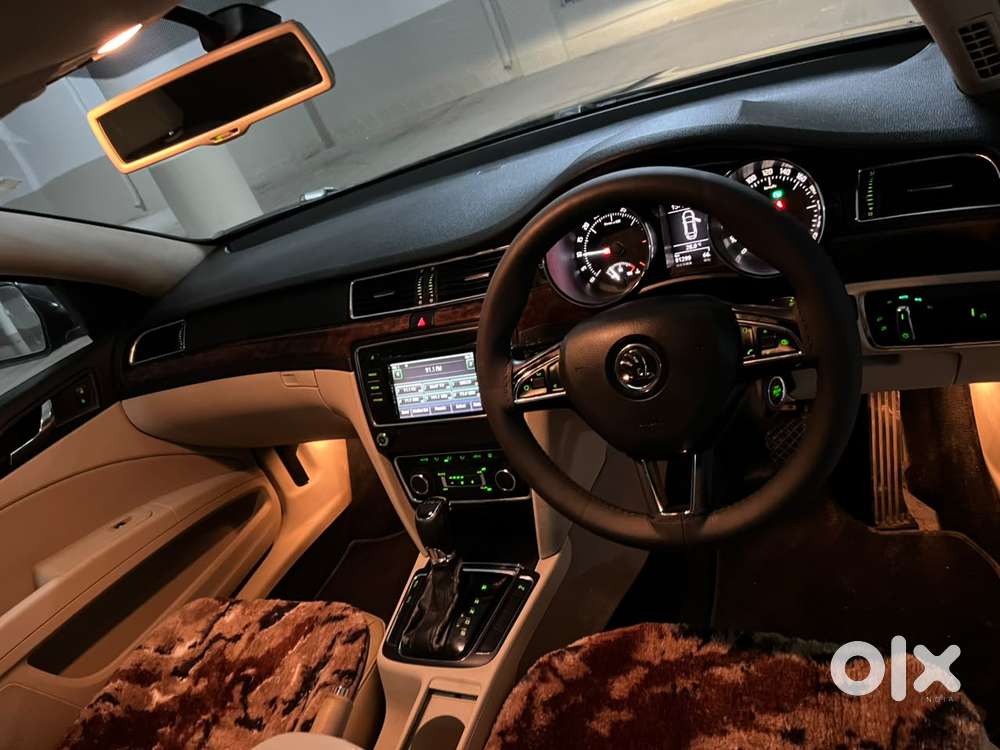 Skoda Superb 2.5 Elegance Tdi At, 2015, Diesel