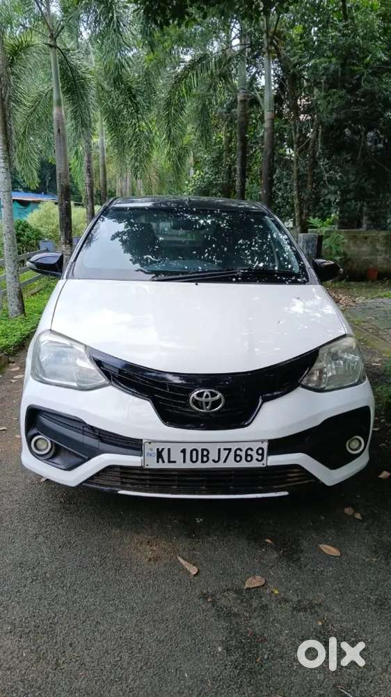 Toyota Etios Liva 2012 Diesel 118000 Km Driven
