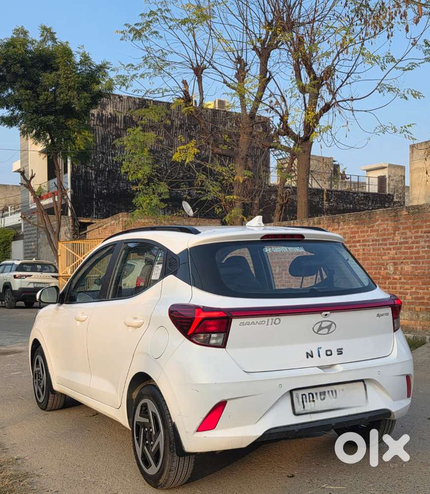 Hyundai Grand I10 Nios Sportz Petrol, 2023, Petrol