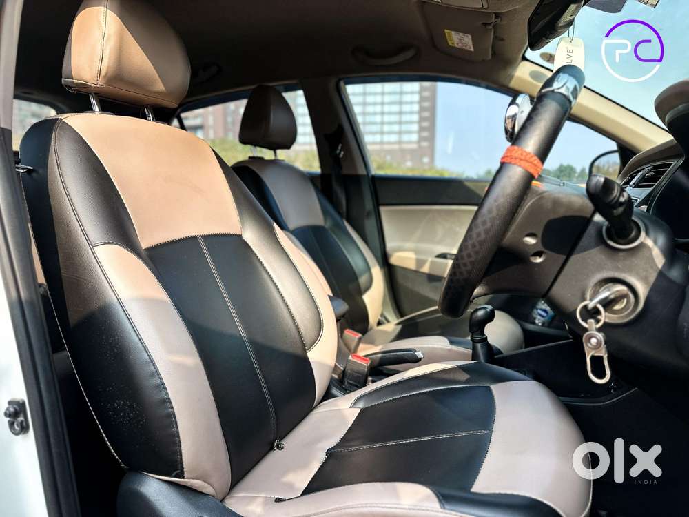 Hyundai I20 Sportz 1.2 Mt Dual Tone, 2018, Petrol