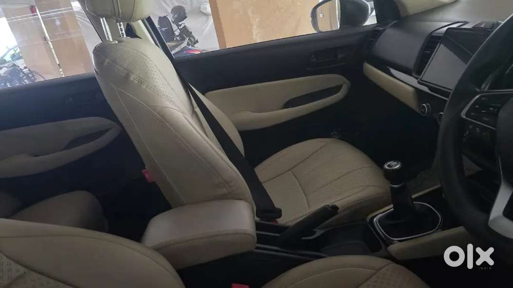 Honda City 1.5 Zx Petrol 2023 Manual