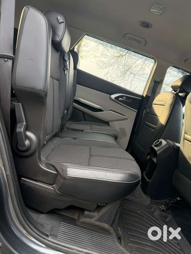 Kia Carens 1.4 Prestige Turbo 7 Str, 2023, Petrol
