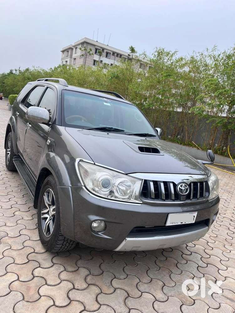 Toyota Fortuner 3.0 Diesel, 2009, Diesel