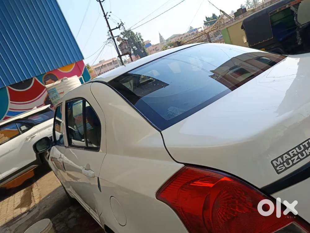Maruti Suzuki Dzire 1.2 Lxi 2015 Model