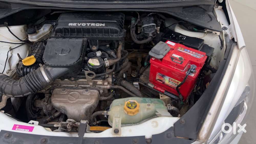 Tata Tiago 1.2 Revotron Xt, 2016, Petrol