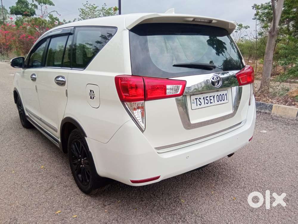Toyota Innova Crysta Touring Sport 2.4 Mt, 2019, Diesel