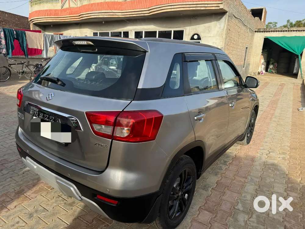 Maruti Suzuki Brezza 2018 +2019diesel 72600 Km Driven