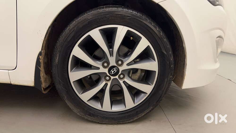 Hyundai Verna 1.6 Sx Vtvt, 2016, Petrol