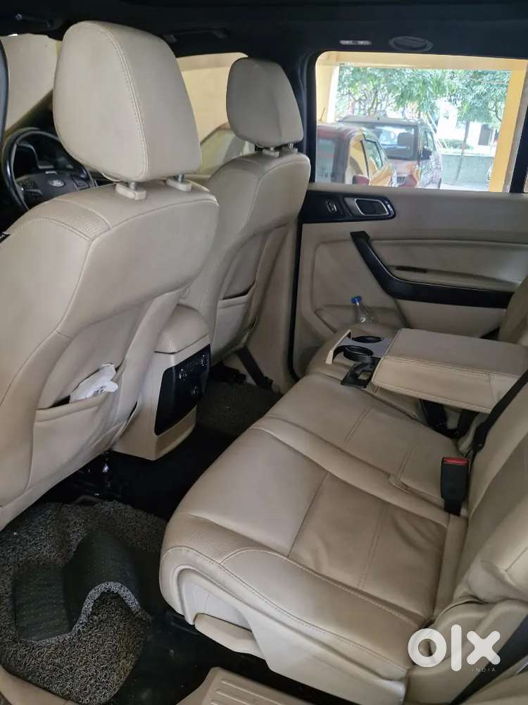 Ford Endeavour 2.0l Titanium Plus 2020 4×4 At