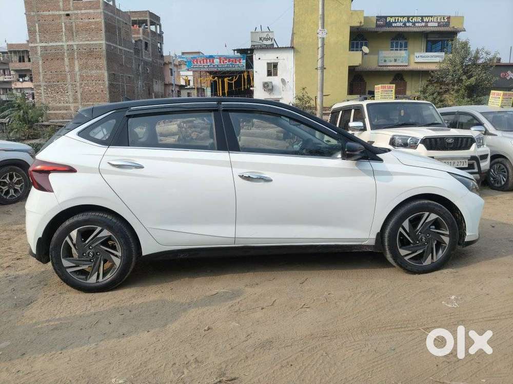 Hyundai New I20 1.2 Asta (o) Ivt, 2021, Petrol