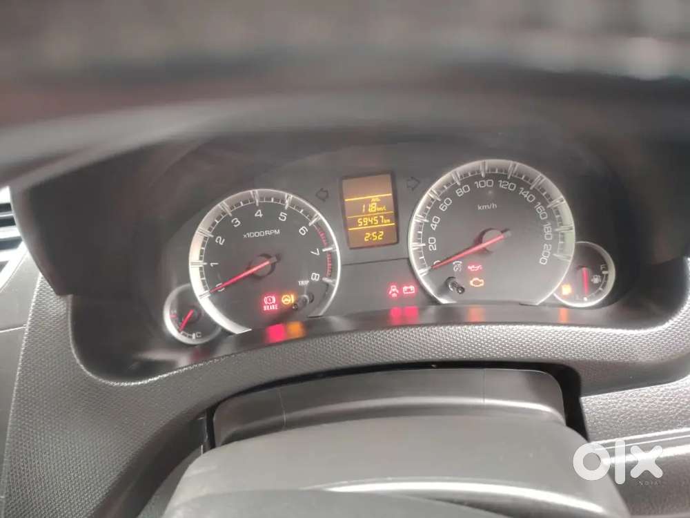 Swift 1.2 Vxi 2014 Maruti Petrol Second Owner Pepers Clear For Sale