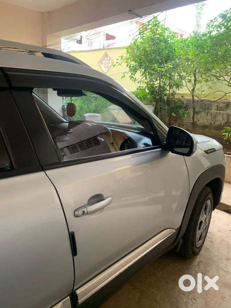 Maruti Suzuki Brezza Lxi 2023