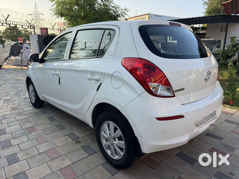 Hyundai I20 Sportz 1.2 Bs-iv, 2013, Diesel