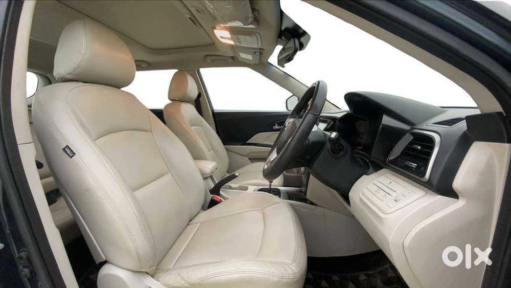 Mahindra Xuv300 W8 Amt Optional Diesel, 2022, Diesel